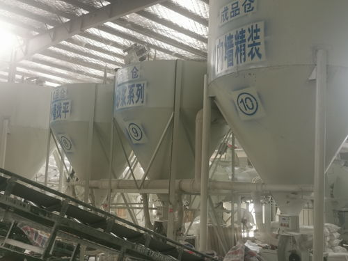 云輔材膩?zhàn)臃垲惍a(chǎn)品生產(chǎn)基地揭牌，開啟建筑裝飾材料生產(chǎn)新篇章